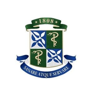 Médica pela Faculdade de Medicina da Universidade Federal da Bahia (FMB/UFBA).